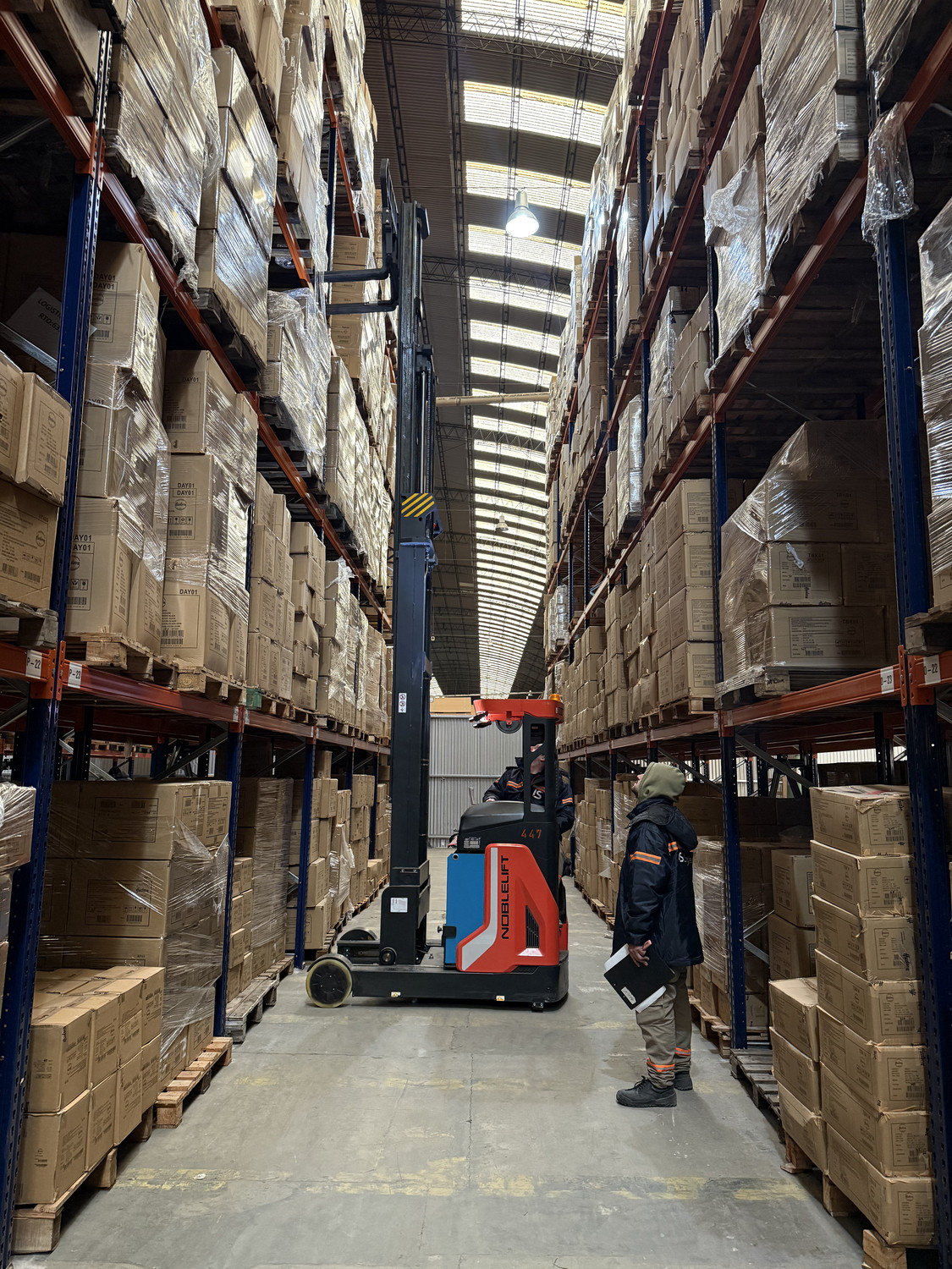 Proceso de picking y packing personalizado